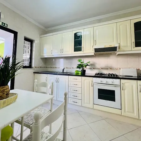 Будинок відпочинку Akivillas Relax Албуфейра