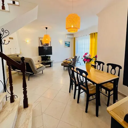 Дом отдыха Akivillas Relax